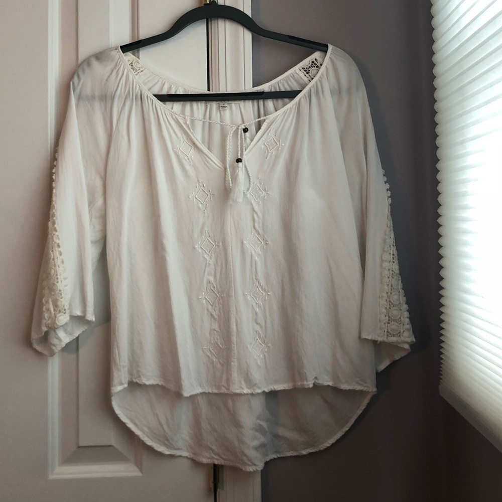 White pattern blouse